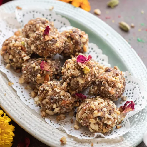 laddoos