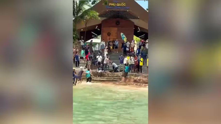 Vietnam  Boat Tragedy  