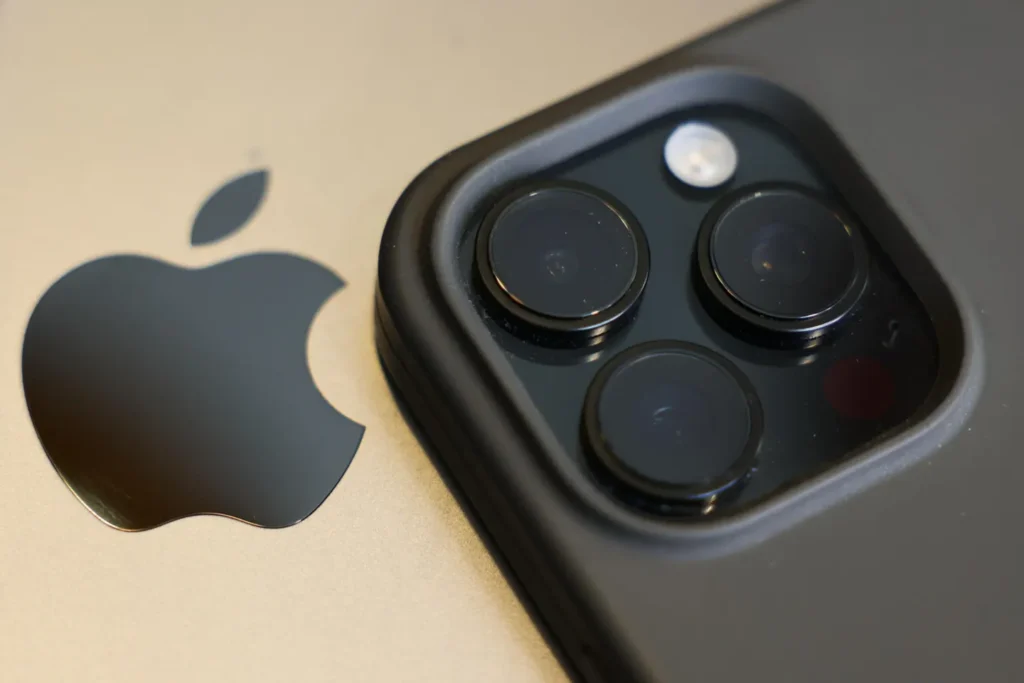 apple